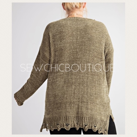 Plus Size Chenille Torn 2 Shreds Sweater - Picture 3 of 5